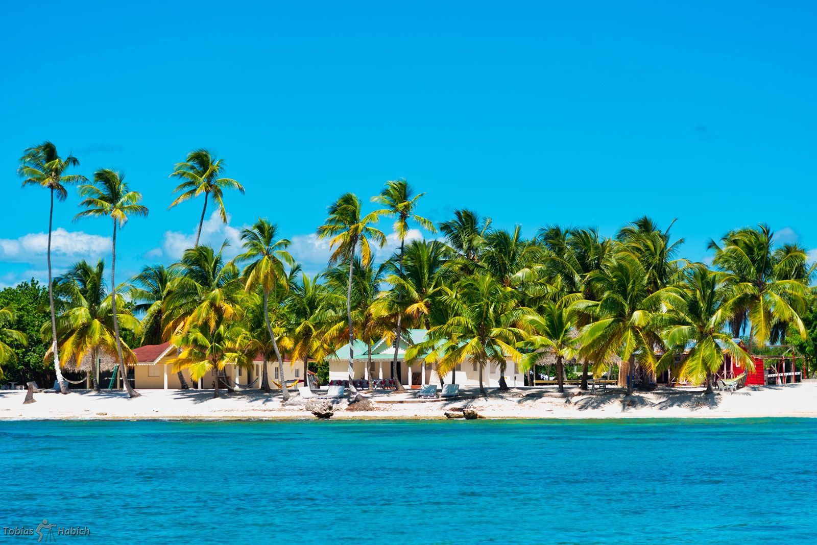 pueblo mano juan isla saona punta cana